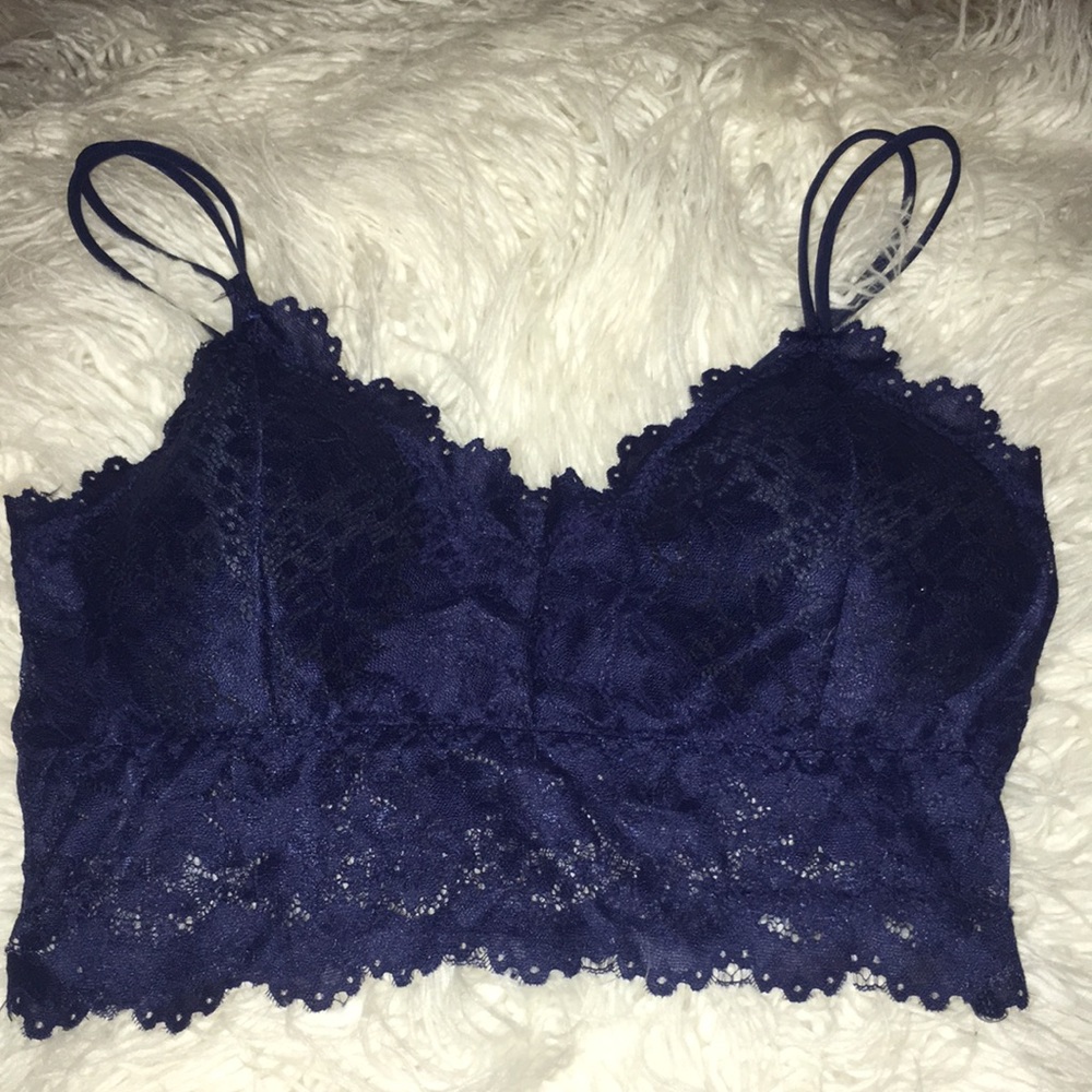 🤑 New! Navy Stretch Lace Bralette with double elastic strap and removable pads